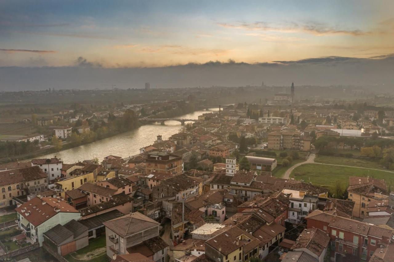 Camera Rustica In Valpolicella Con Parcheggio Pescantina Buitenkant foto